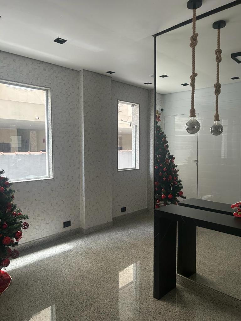 Apartamento Em Santos No Gonzaga Em Frente A Praia Екстер'єр фото