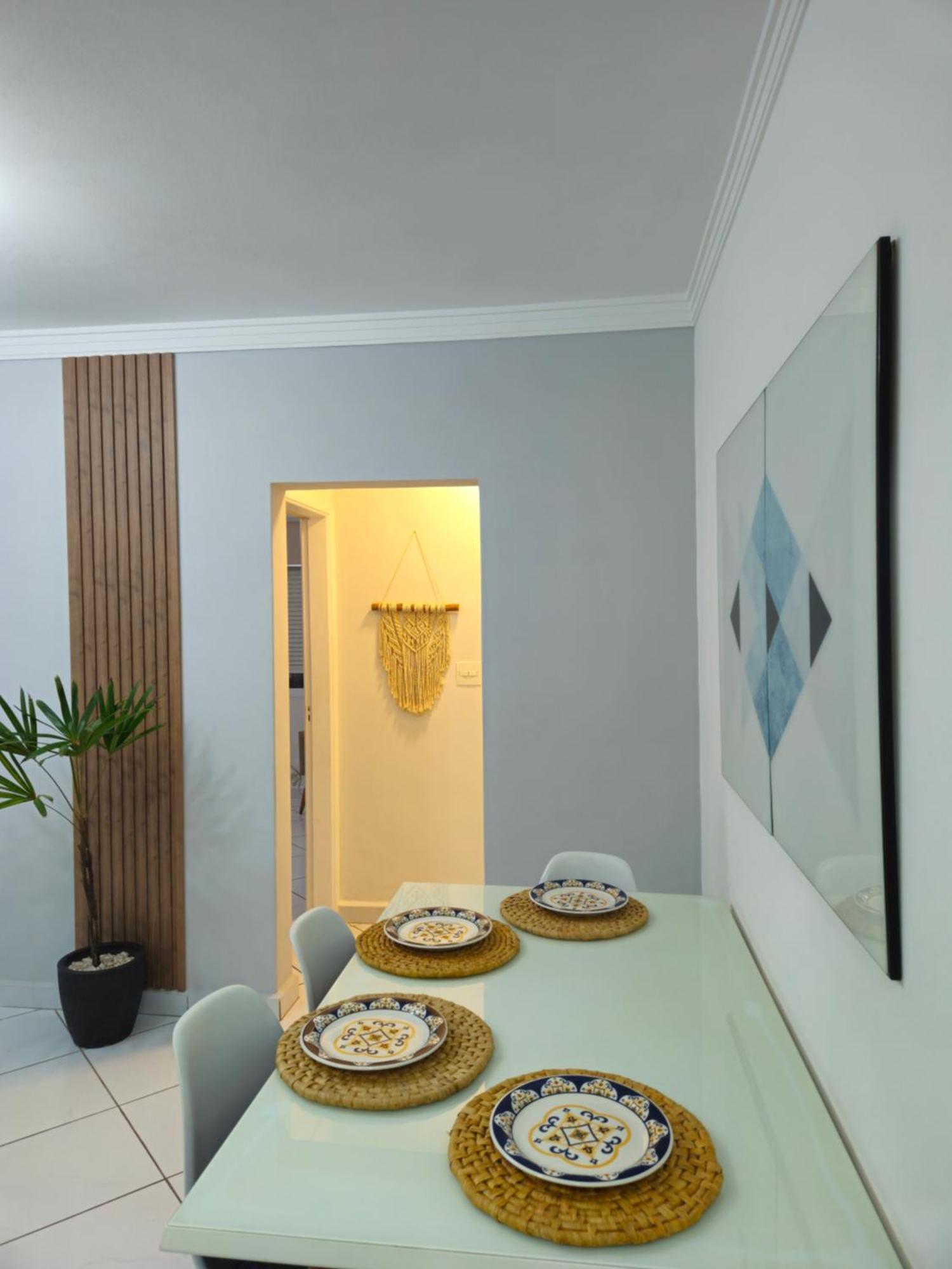 Apartamento Em Santos No Gonzaga Em Frente A Praia Екстер'єр фото